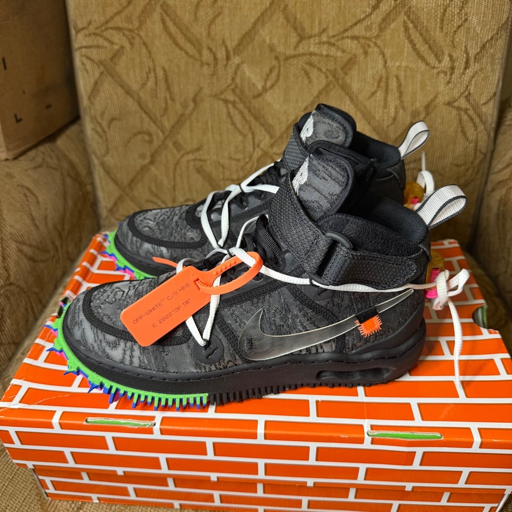 Nike x Off-White Air Force 1 Black D06290-001 Men 7 Women 8.5 W/Box